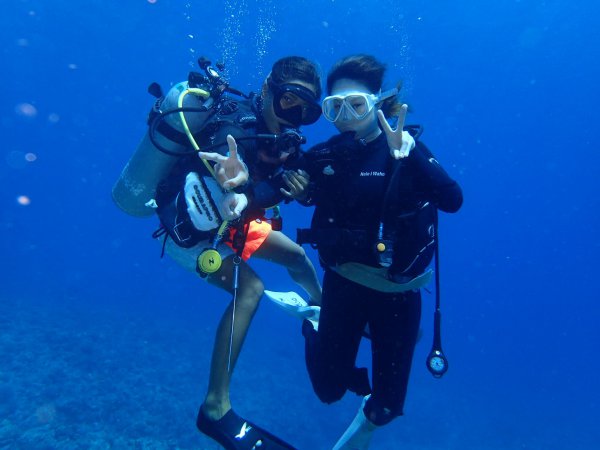 海ガメに逢える!?世界屈指の透明度のケラマ諸島で格安体験ダビング　12：30集合